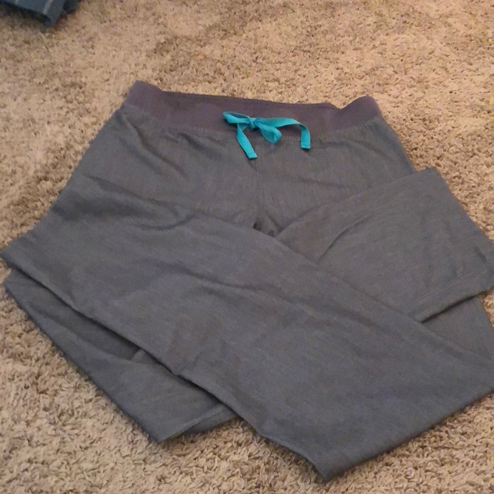 Figs Livingston scrub pants